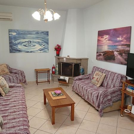 Lefkas House With Garden Villa Tsoukaládhes Dış mekan fotoğraf